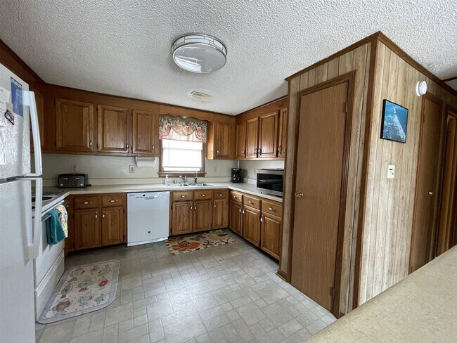 Building Photo - 57256 Sea Scape Ln