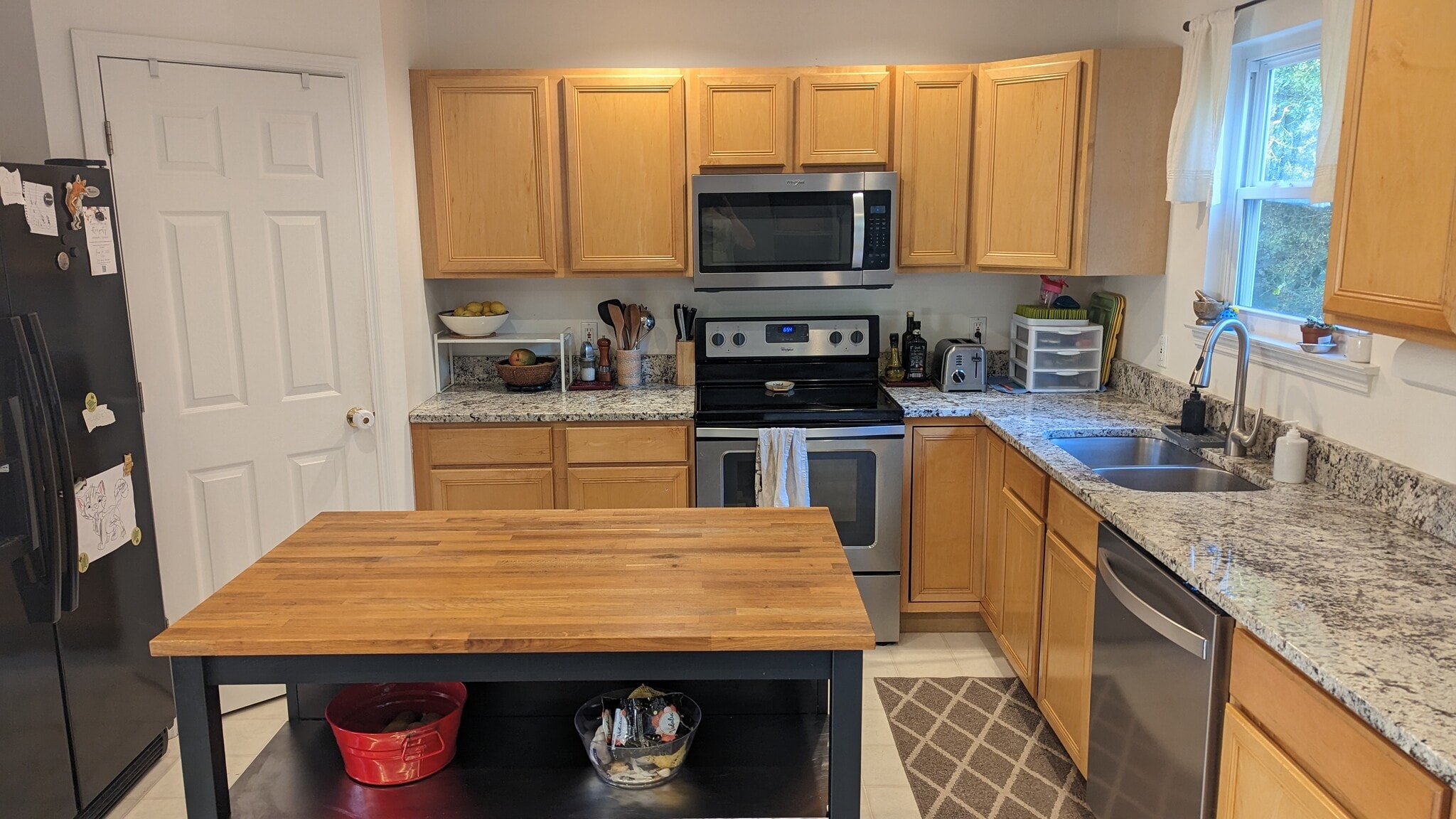 Building Photo - 2562 Creve Coeur Dr