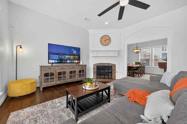 Building Photo - 1505 Wentworth St