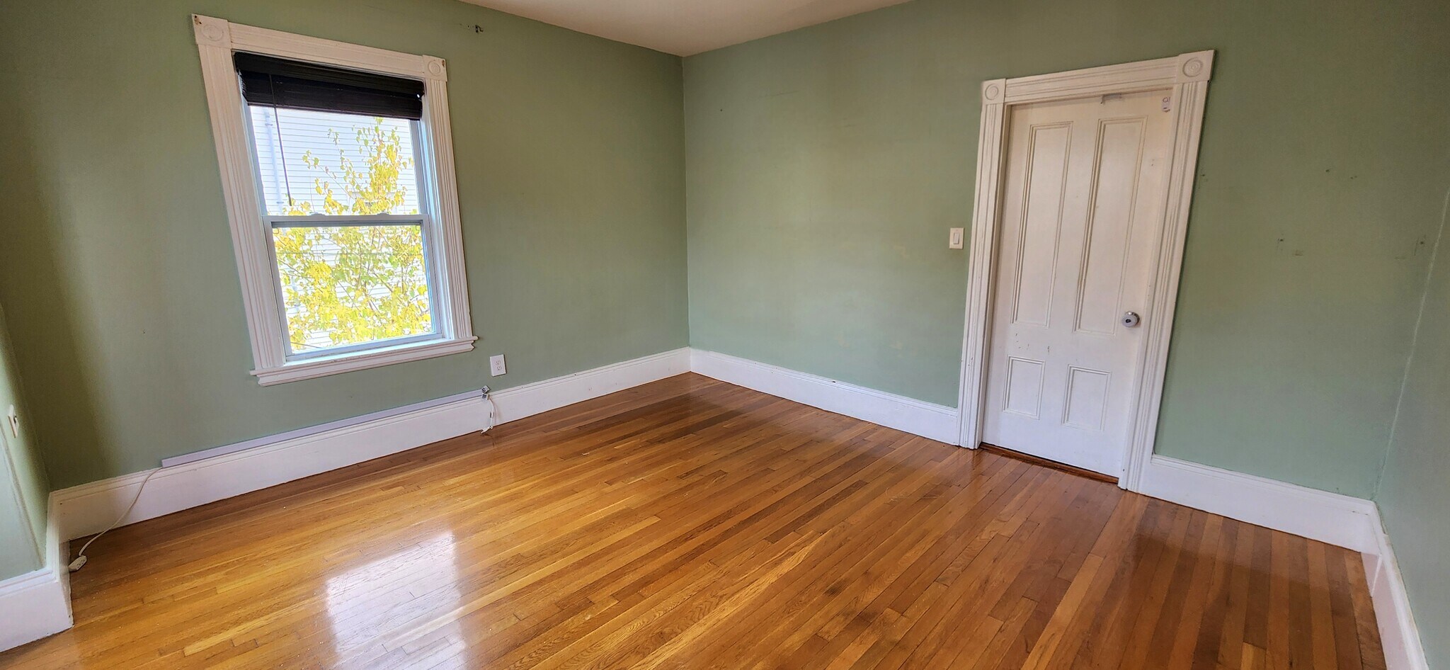 Building Photo - 75 Central Ave