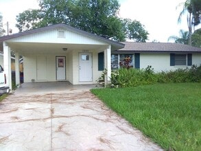 Building Photo - January 2024 - 2BR/1.5BA Single Family Hom...