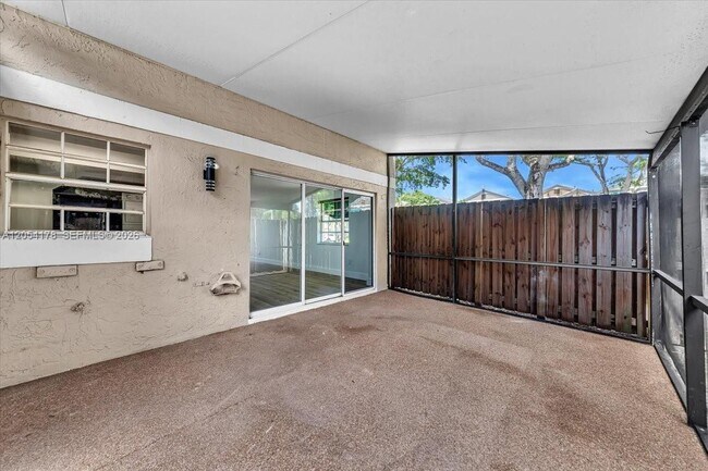 Building Photo - 12370 SW 52nd St