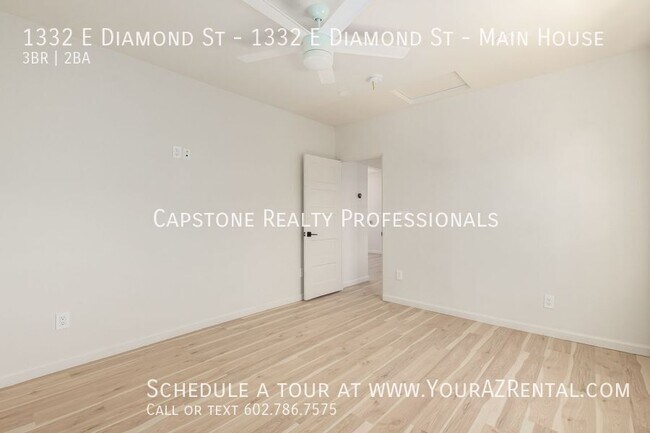 Building Photo - 1332 E Diamond St