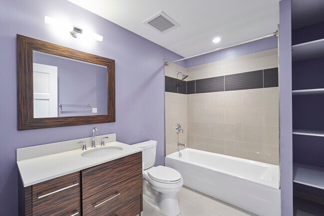 Building Photo - 1610 N Queen St