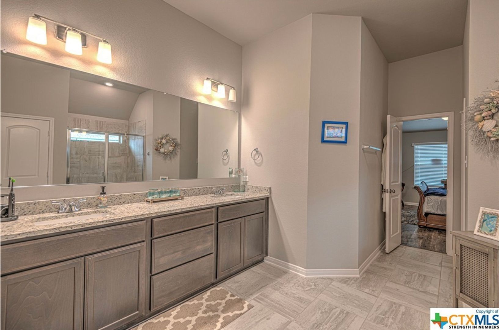 Building Photo - 1311 Lilac Ledge Dr