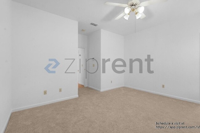 Building Photo - 1918 Ajay Dr