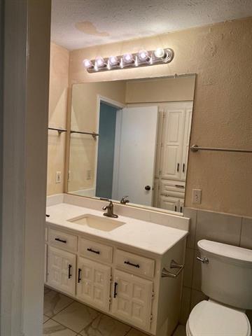 Building Photo - 6312 Hickory Hill Dr