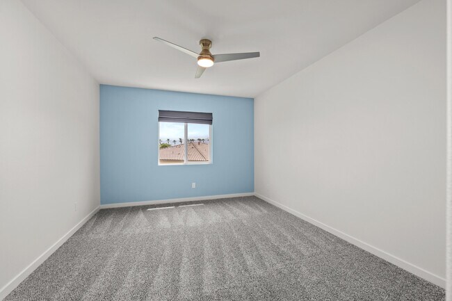 Building Photo - 80425 Enclave Ct