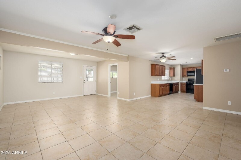 Building Photo - 3756 W Malapai Dr
