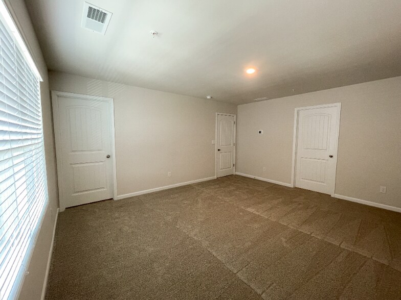 Building Photo - 126 Asland Ln