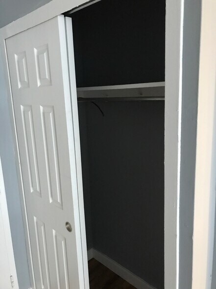 Building Photo - 950 25th St NW