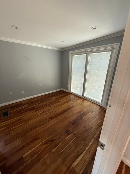 Bedroom - 1233 Hyperion Ave