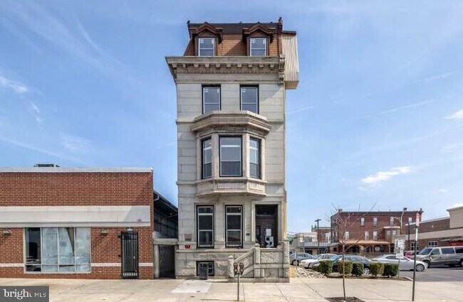 Building Photo - 2221 S Broad St