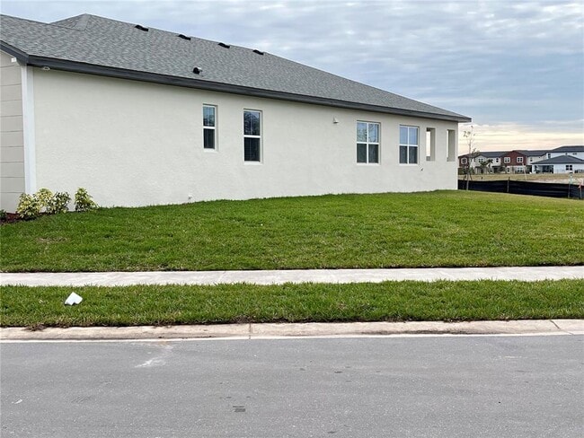 Building Photo - 4836 Shady Pnes Dr