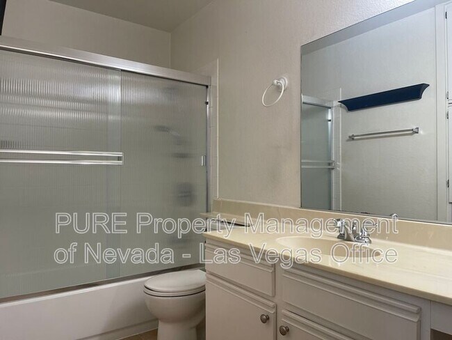 Building Photo - 2200 S Fort Apache Rd