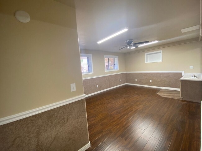 Building Photo - Hildale Apartment Utilities Included