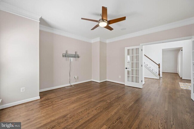 Building Photo - 110 Bedrock Dr