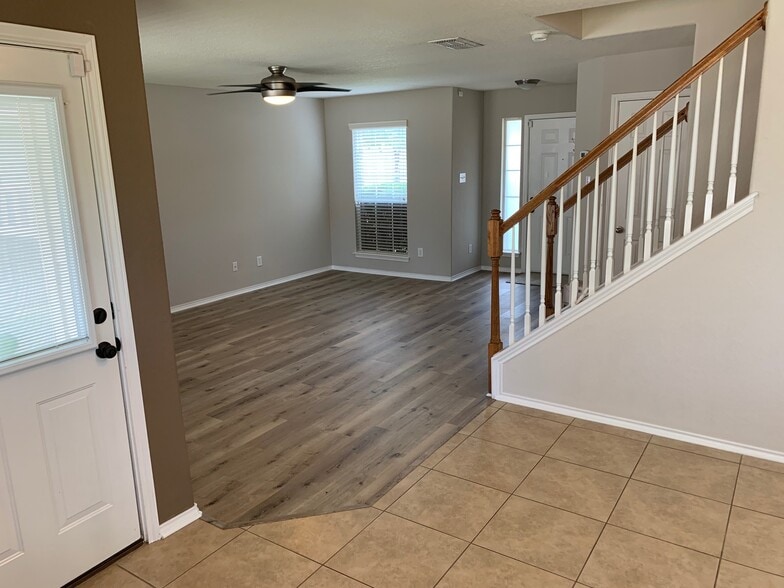 Living Area from dining room - 10219 Roseangel Ln
