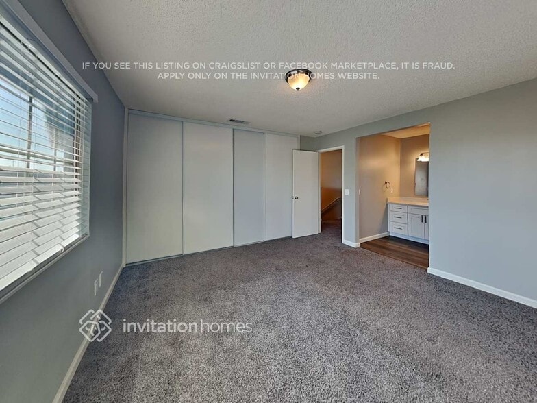 Building Photo - 520 Trumpeter Dr