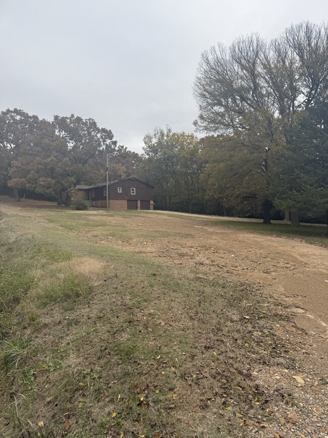 Building Photo - 2404 N Gray St