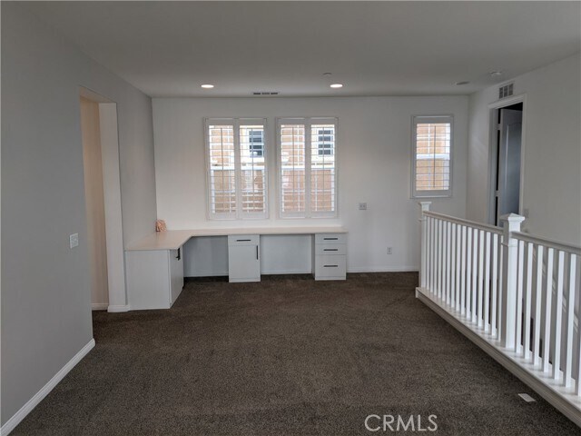 Building Photo - 5983 Ginger Dr