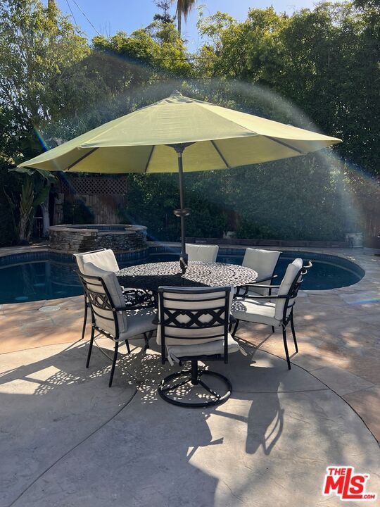 Building Photo - 5416 Morella Ave