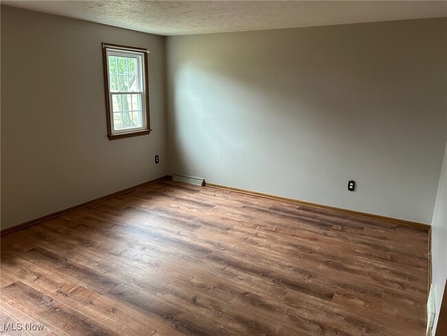Building Photo - 5071 Echoglenn St NW