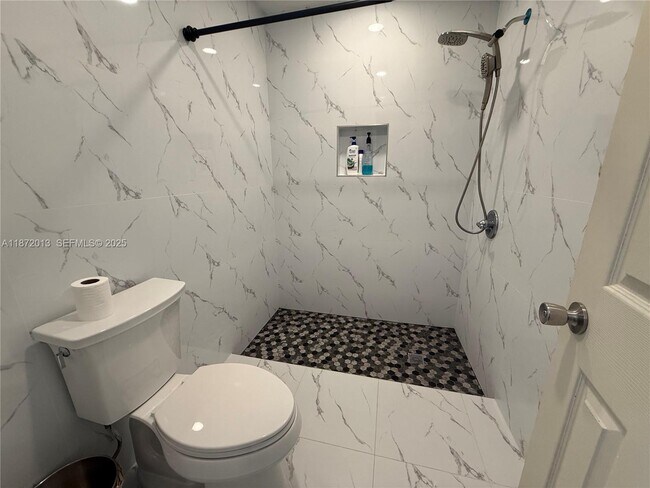 Building Photo - 11754 SW 133rd Ct