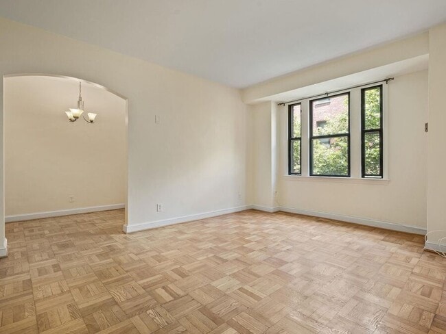 Building Photo - 2515 K St NW