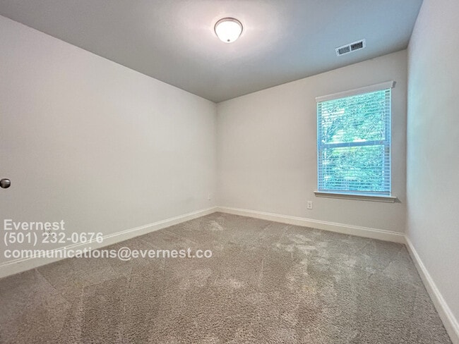 Building Photo - 225 Hydrangea Ct