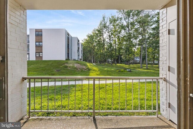 Building Photo - 60 Welsh Tract Rd