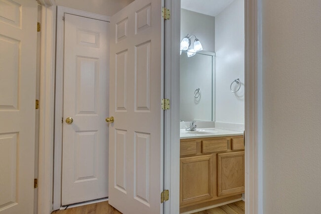 Building Photo - 632 Vonbryan Trace