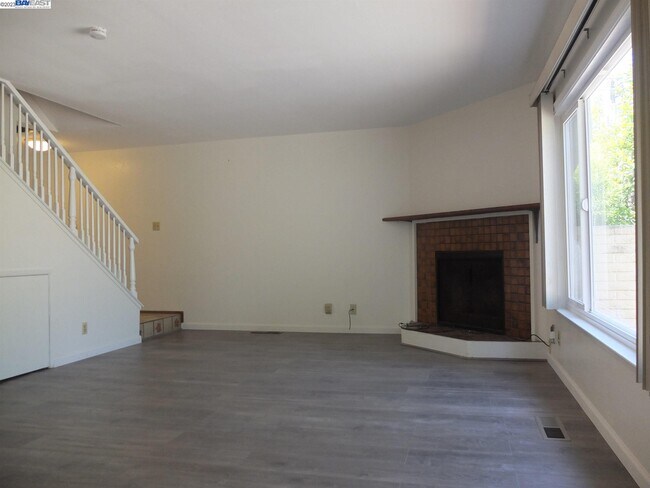 Building Photo - 31214 Tepic Pl