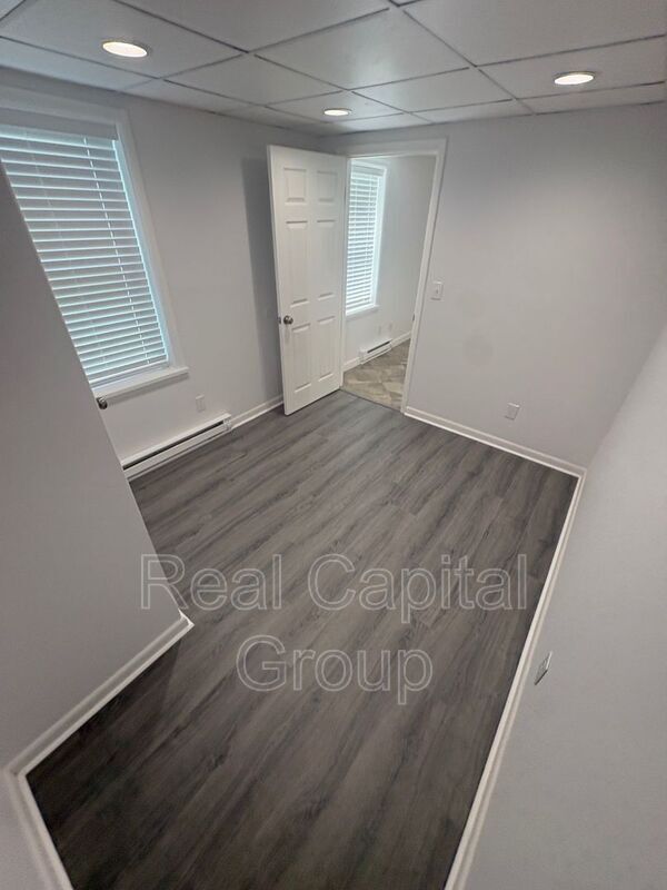 Building Photo - 1106 Rock City Rd