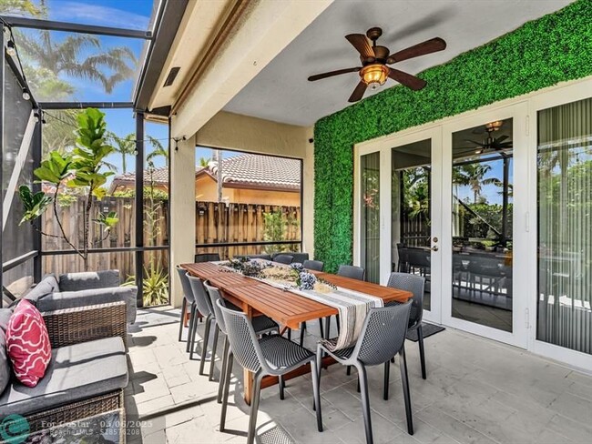 Building Photo - 14304 S Royal Cove Cir