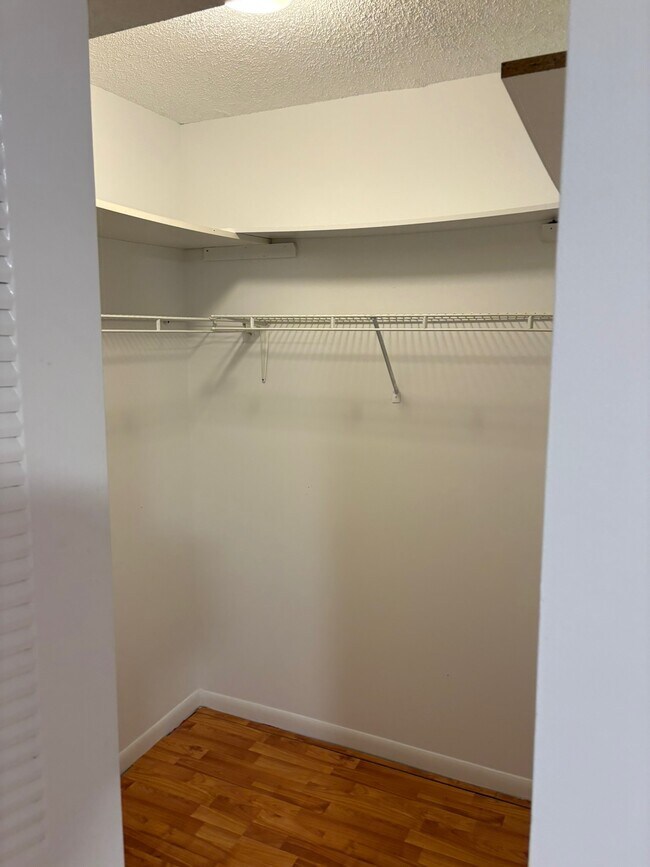 Building Photo - 80 S Shore Dr