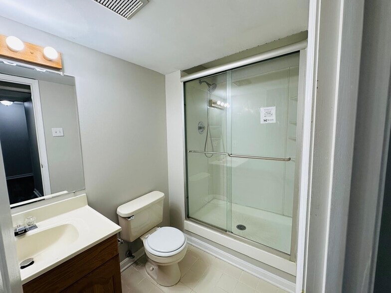 Building Photo - 3754 Foxford Stream Rd