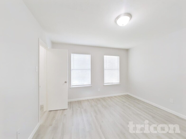 Building Photo - 20710 Hardwick Oaks Dr