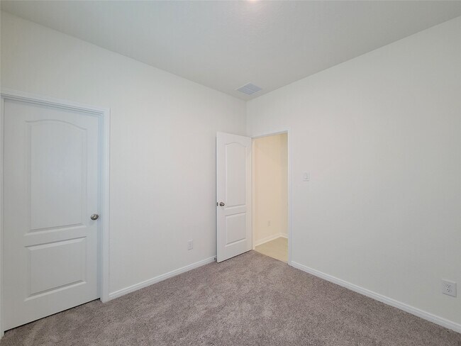 Building Photo - 2809 Cordova Hl Dr