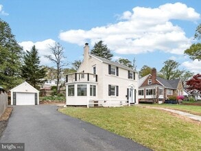 Building Photo - 10506 Lorain Ave