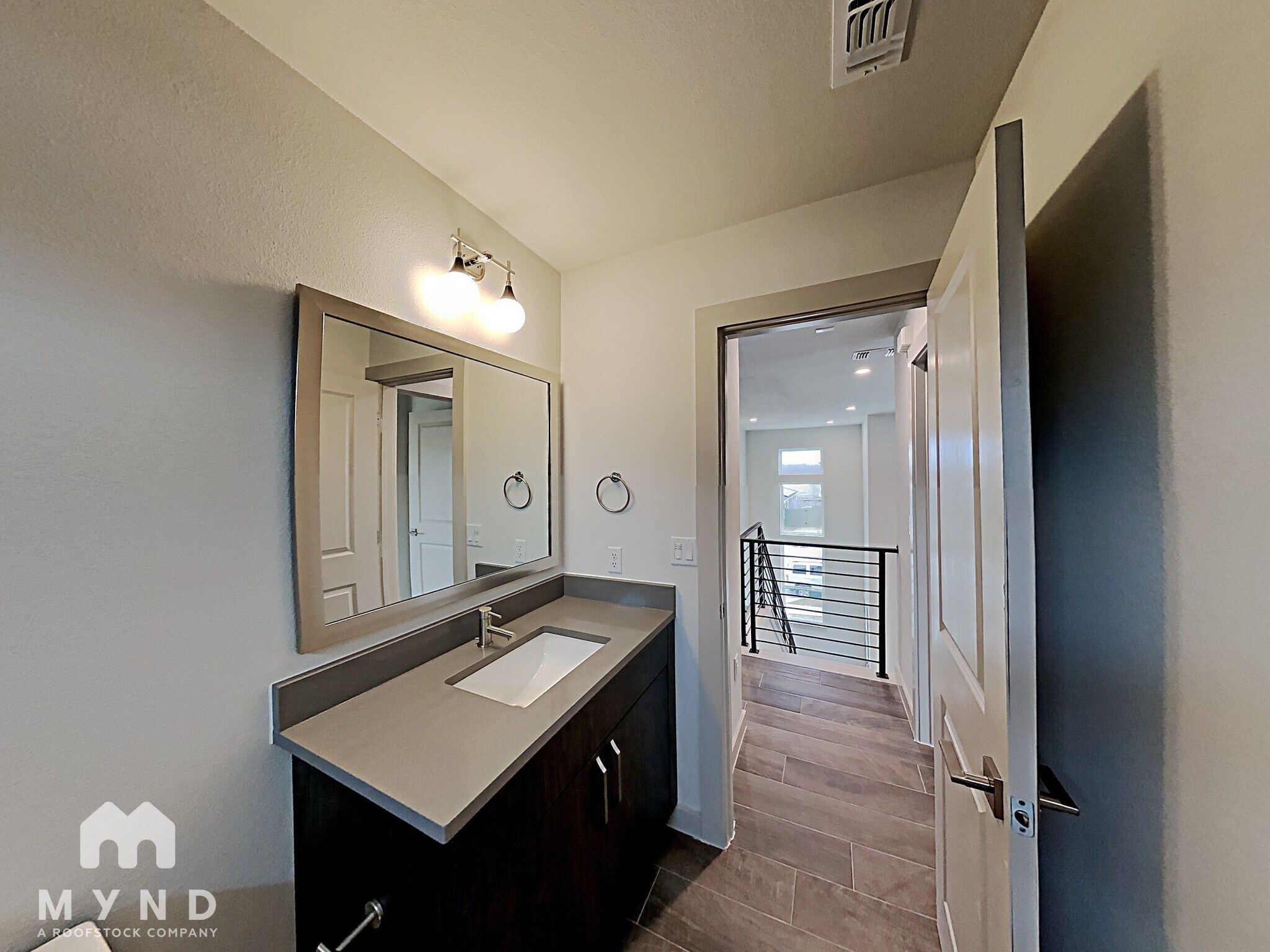 Building Photo - 9717 Evening Canopy Dr