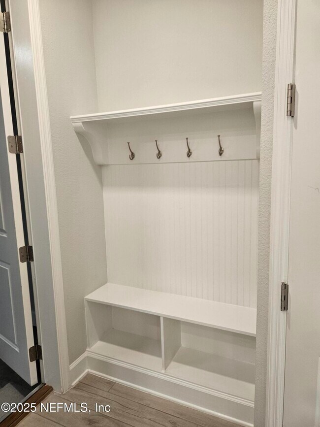 Building Photo - 11340 Breakers Bay Wy