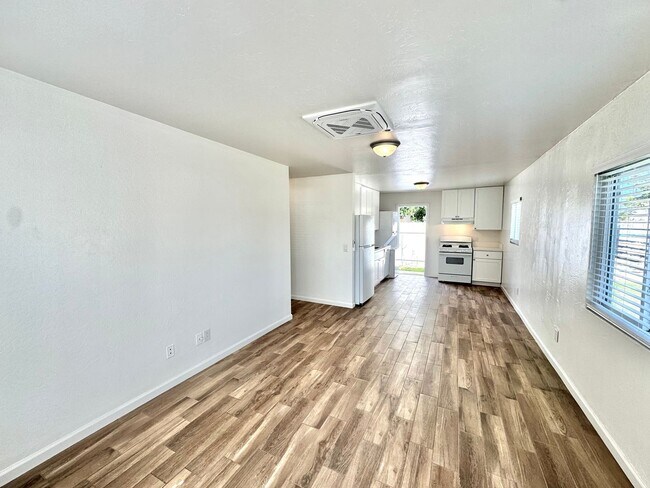 Building Photo - 3539-3541 Clairemont Mesa Blvd