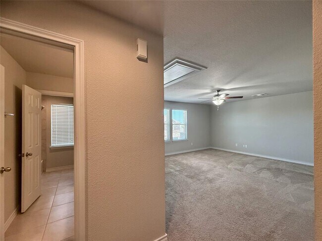 Building Photo - 1300 Eagle Ridge Trail