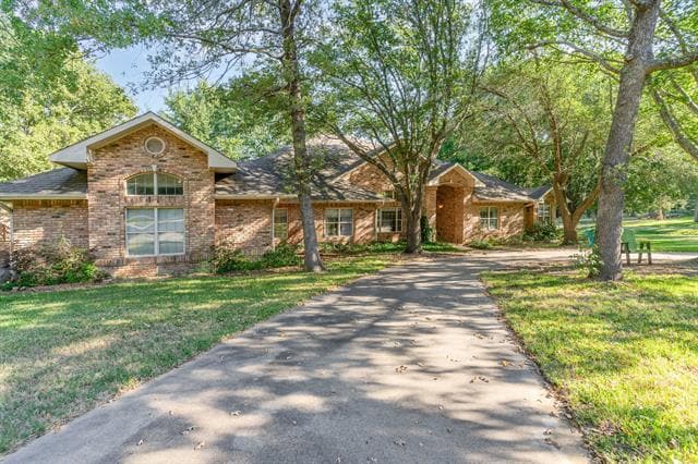 Building Photo - 355 Beachside Dr