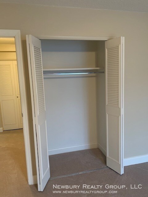 Building Photo - 530 N Main St