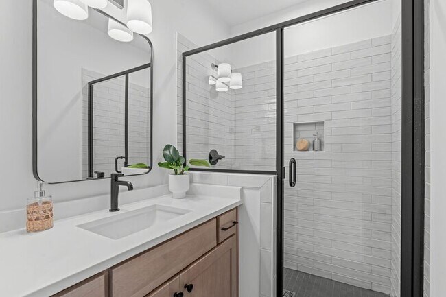 Building Photo - 622 Rocky Knob Ct