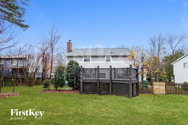 Building Photo - 9512 Robert Burns Ct