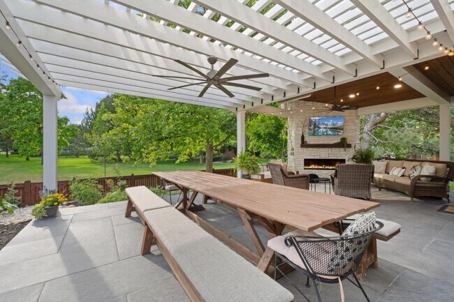 Building Photo - 2625 Jewelstone Ct