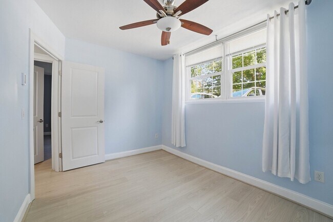 Building Photo - 47 Alvarado Ave
